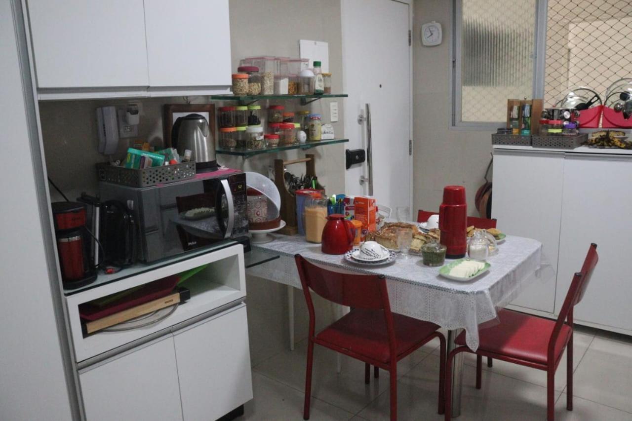 Quarto em Acomodações Particulares Triplo - Conforto E Privacidade- Bairro Do Espinheiro *